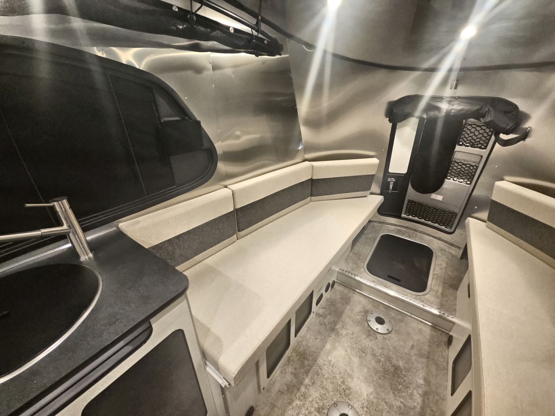 2026 Airstream 20Xe Base