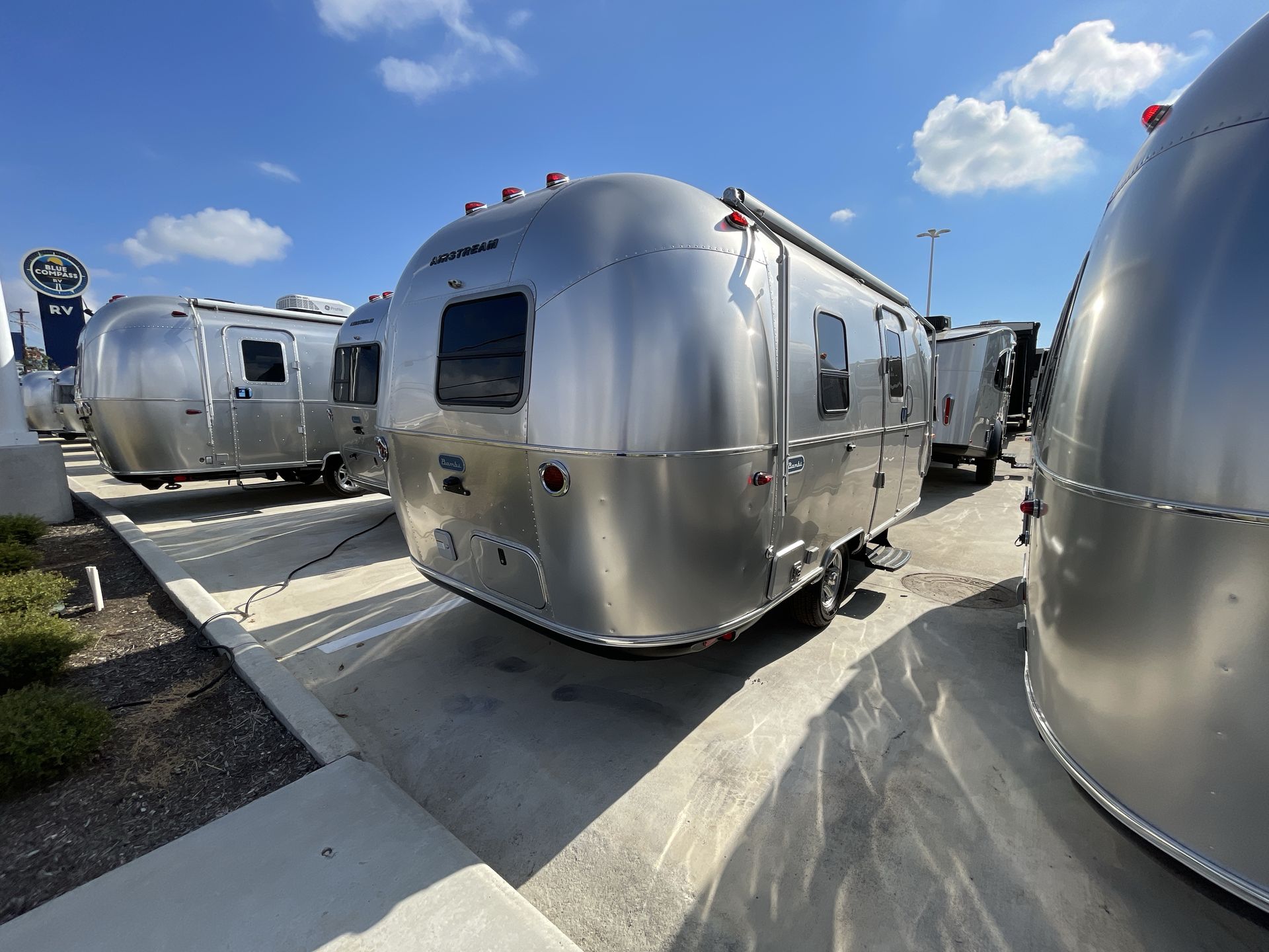 2026 Airstream 20FB Base
