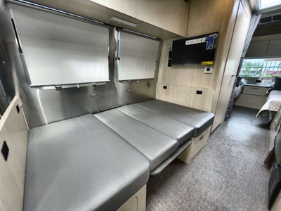 2025 Airstream 28RBT Base