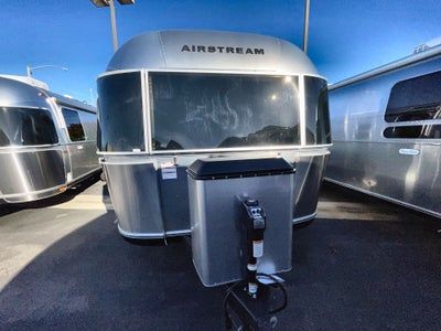 2026 Airstream 28RBT Base