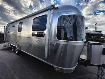 2026 Airstream 27FBQ Base