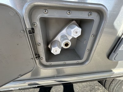 2025 Airstream 27FBQ Base