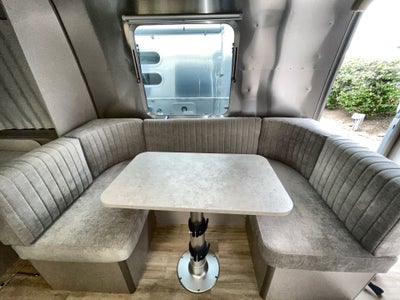 2025 Airstream 22FB Base