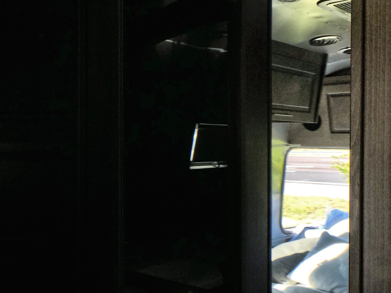 2026 Airstream 30RBT Base