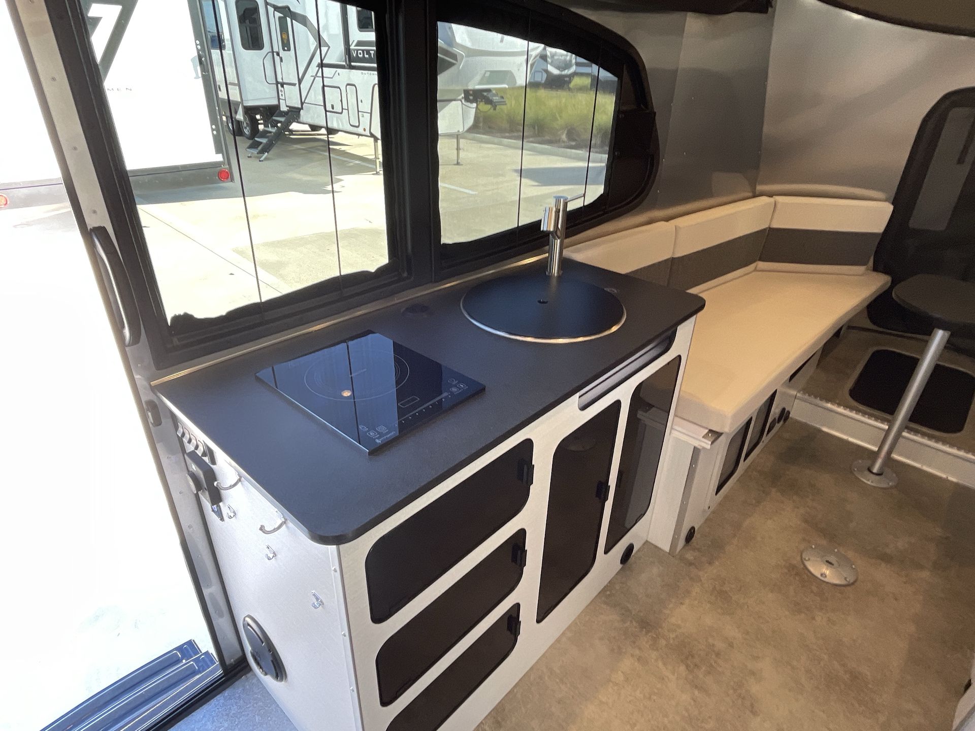 2026 Airstream 20Xe Base