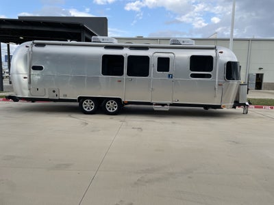 2026 Airstream 30FBBQ Base