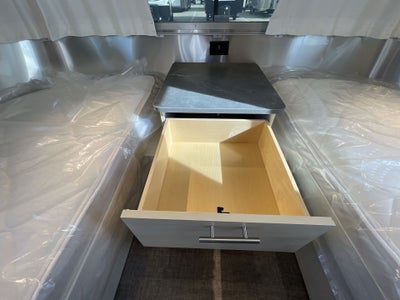 2026 Airstream 25FBT Base