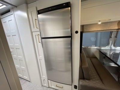 2026 Airstream 30RBT Base