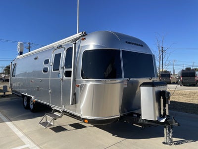 2026 Airstream 30RBQ Base