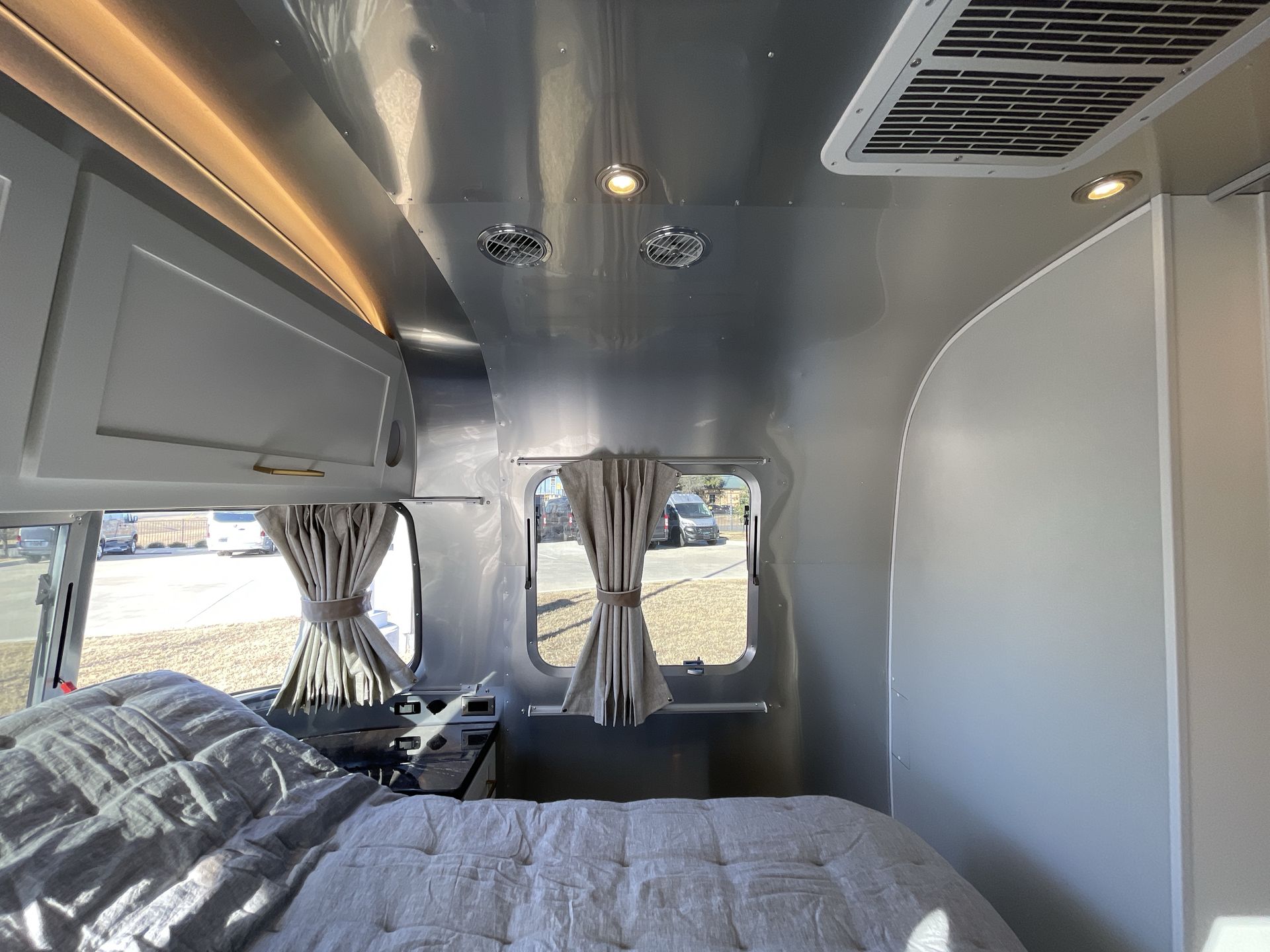 2026 Airstream 30RBQ Base