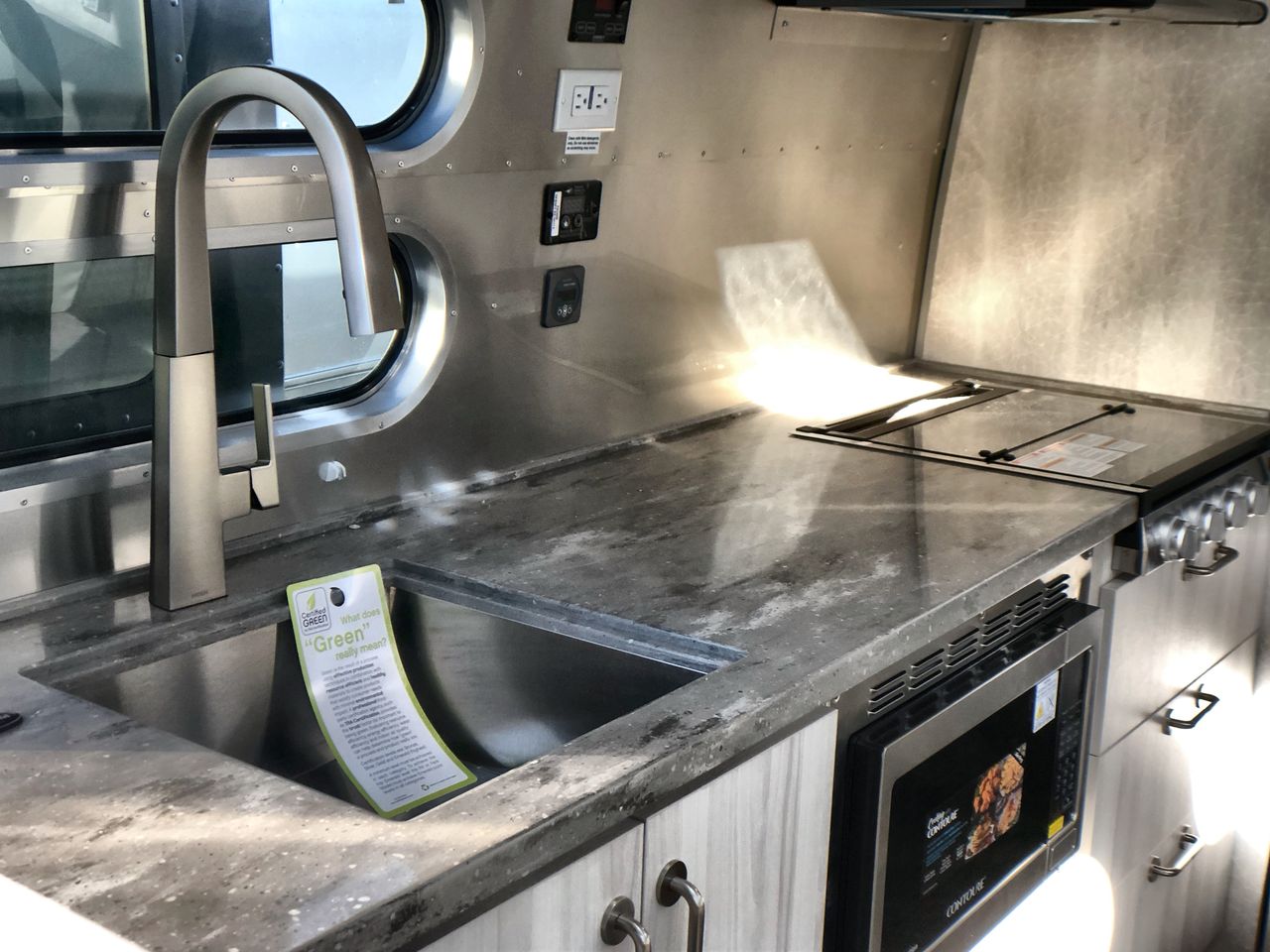 2026 Airstream 30RBT Base