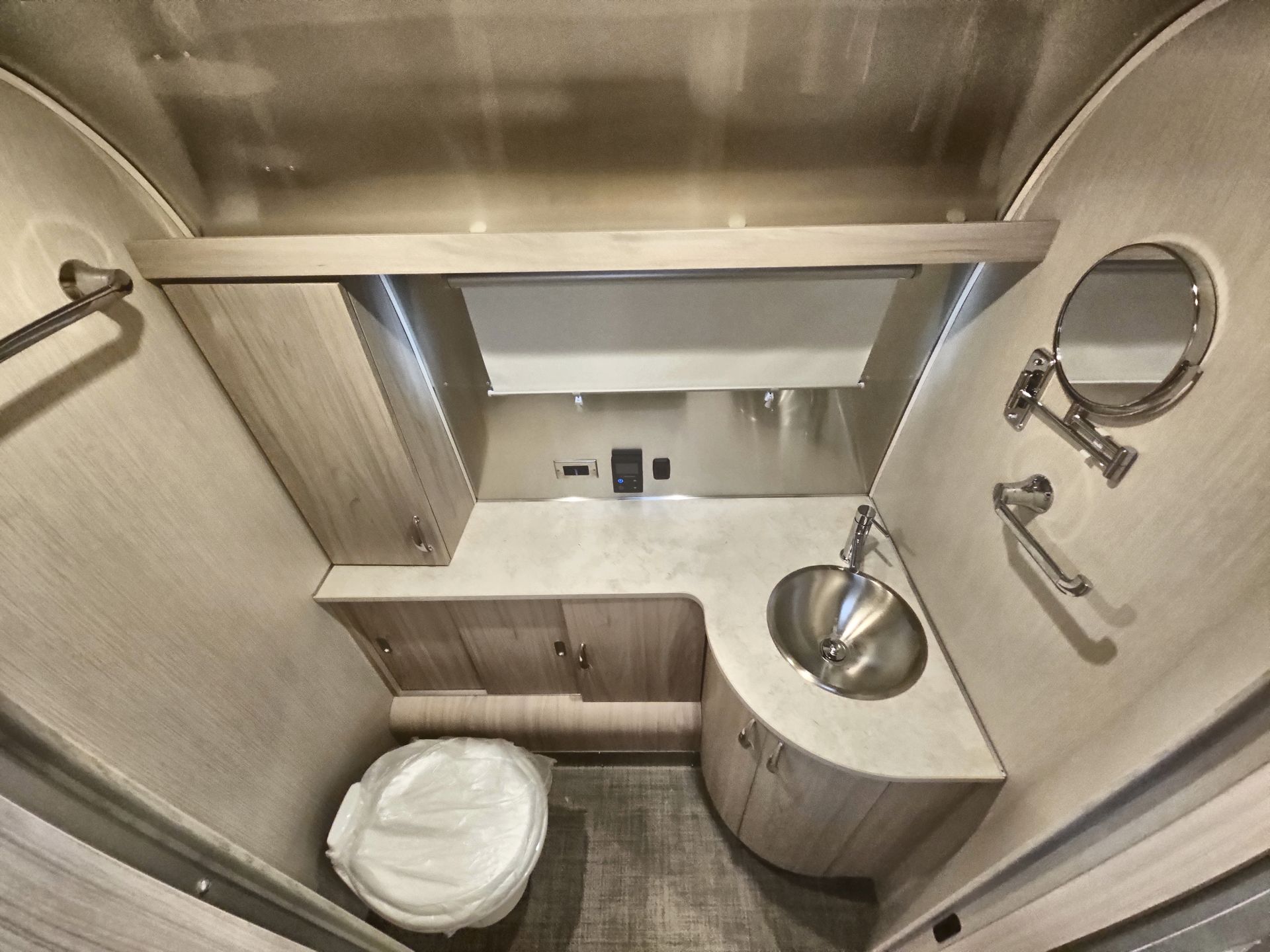 2026 Airstream 30RBQ Base