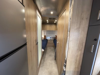 2026 Airstream 25FBT Base