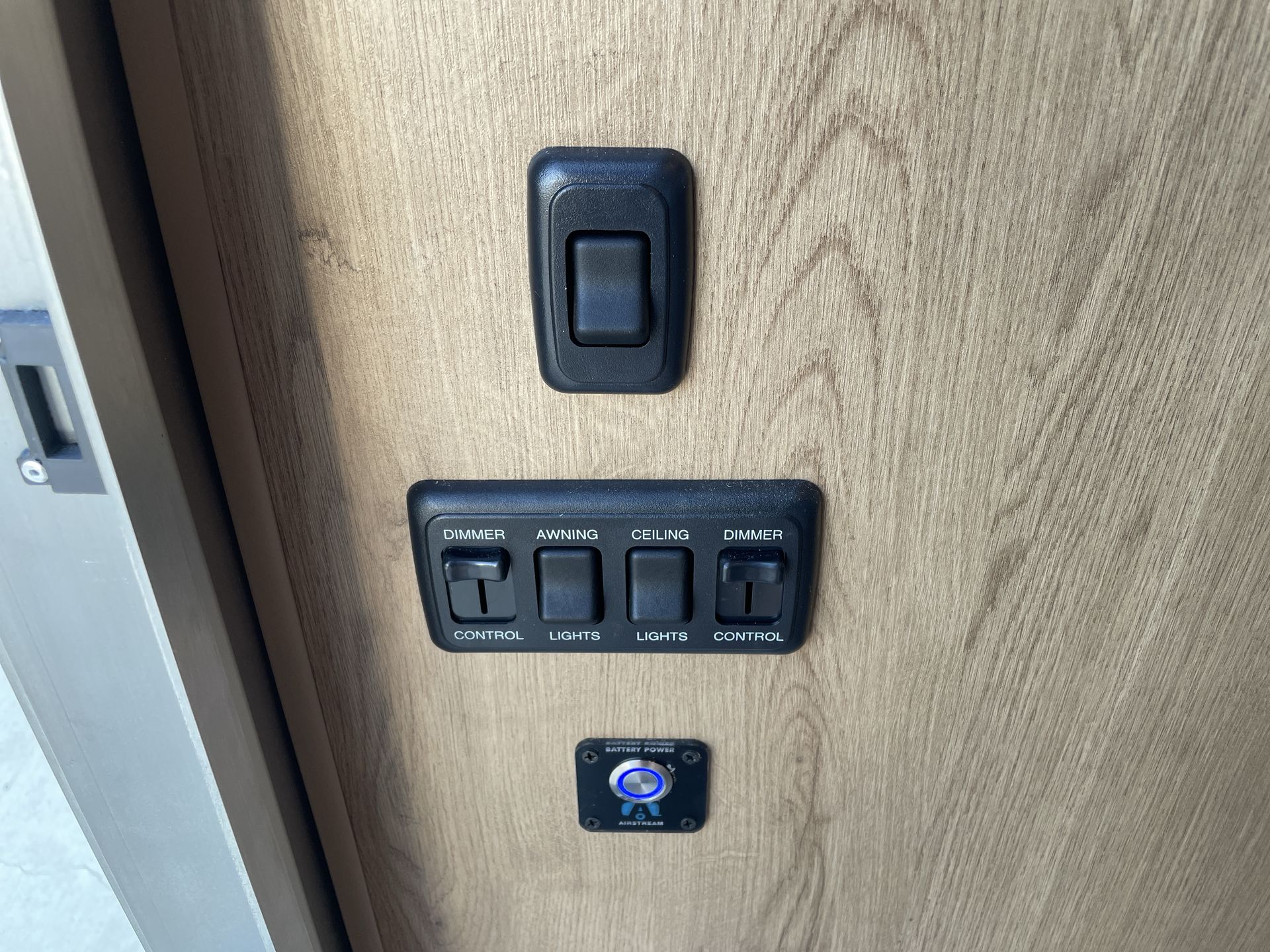 2025 Airstream 23FBQ Base