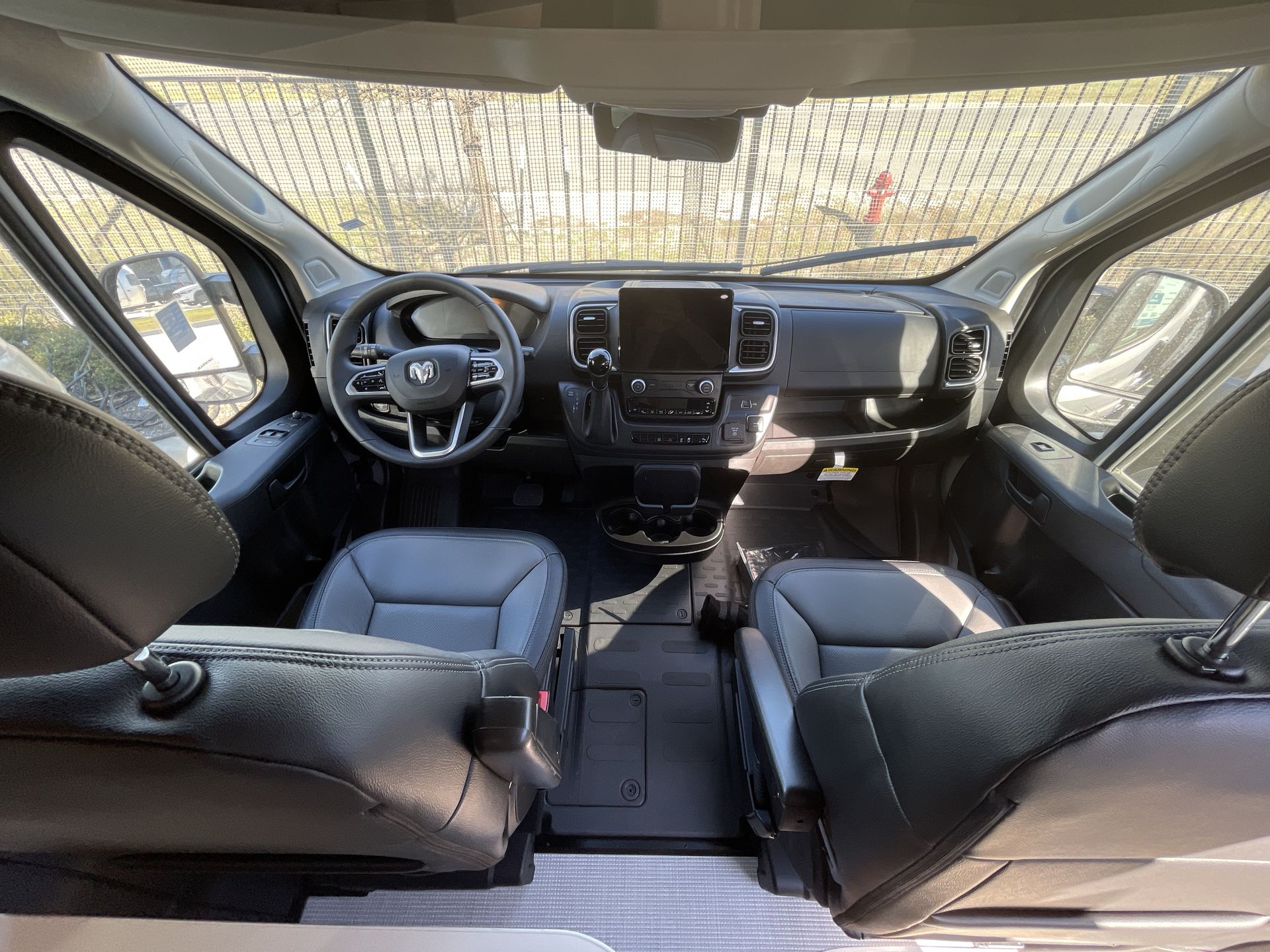 2026 Airstream Rangeline Base