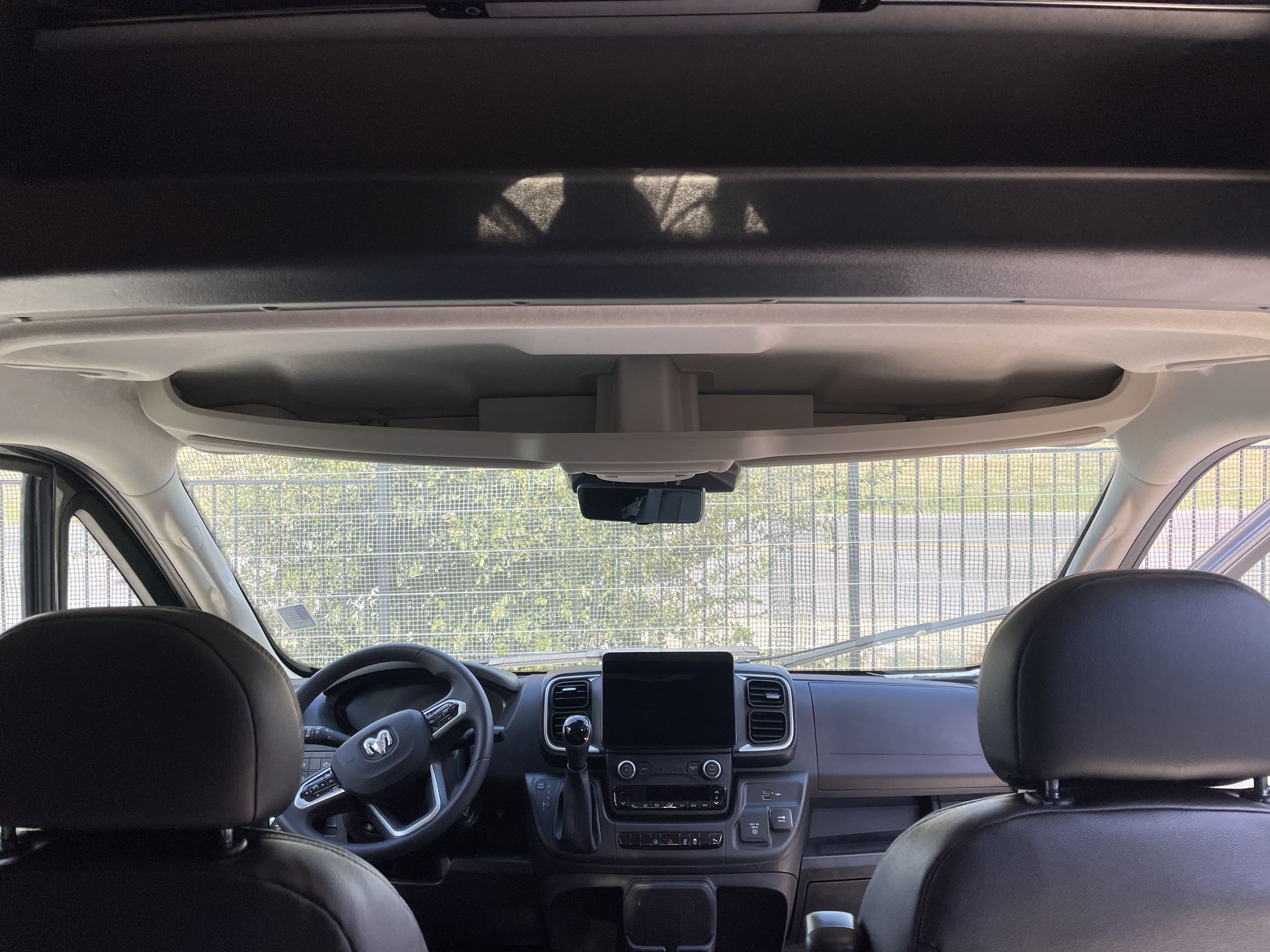 2026 Airstream Rangeline Base