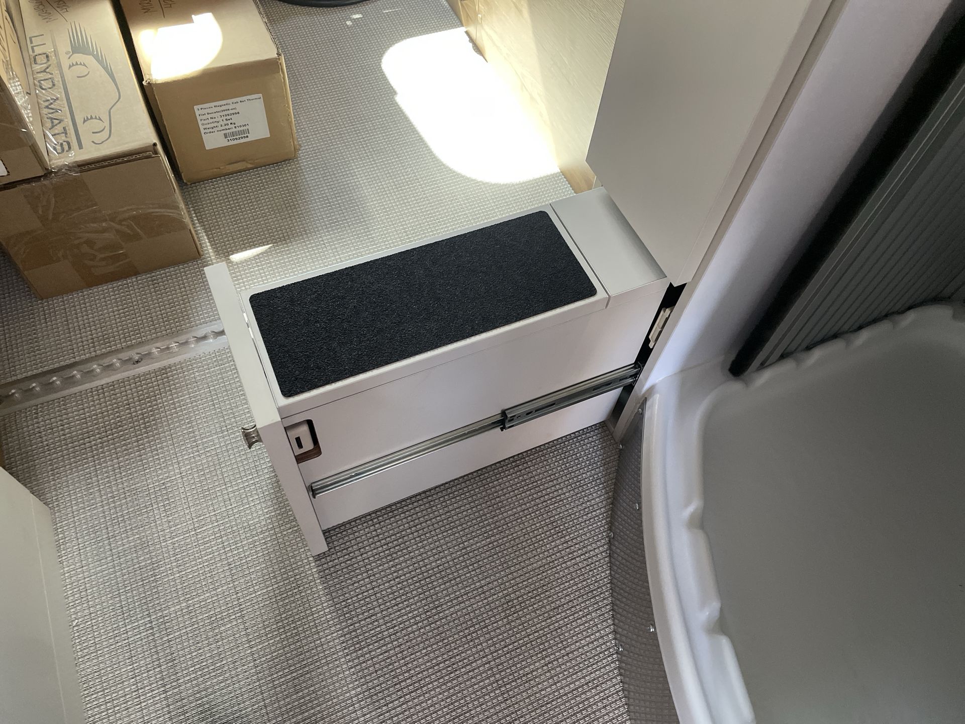 2026 Airstream Rangeline Base