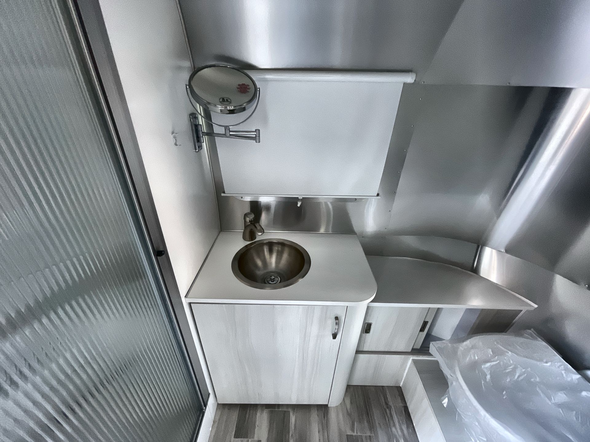 2026 Airstream 22FB Base