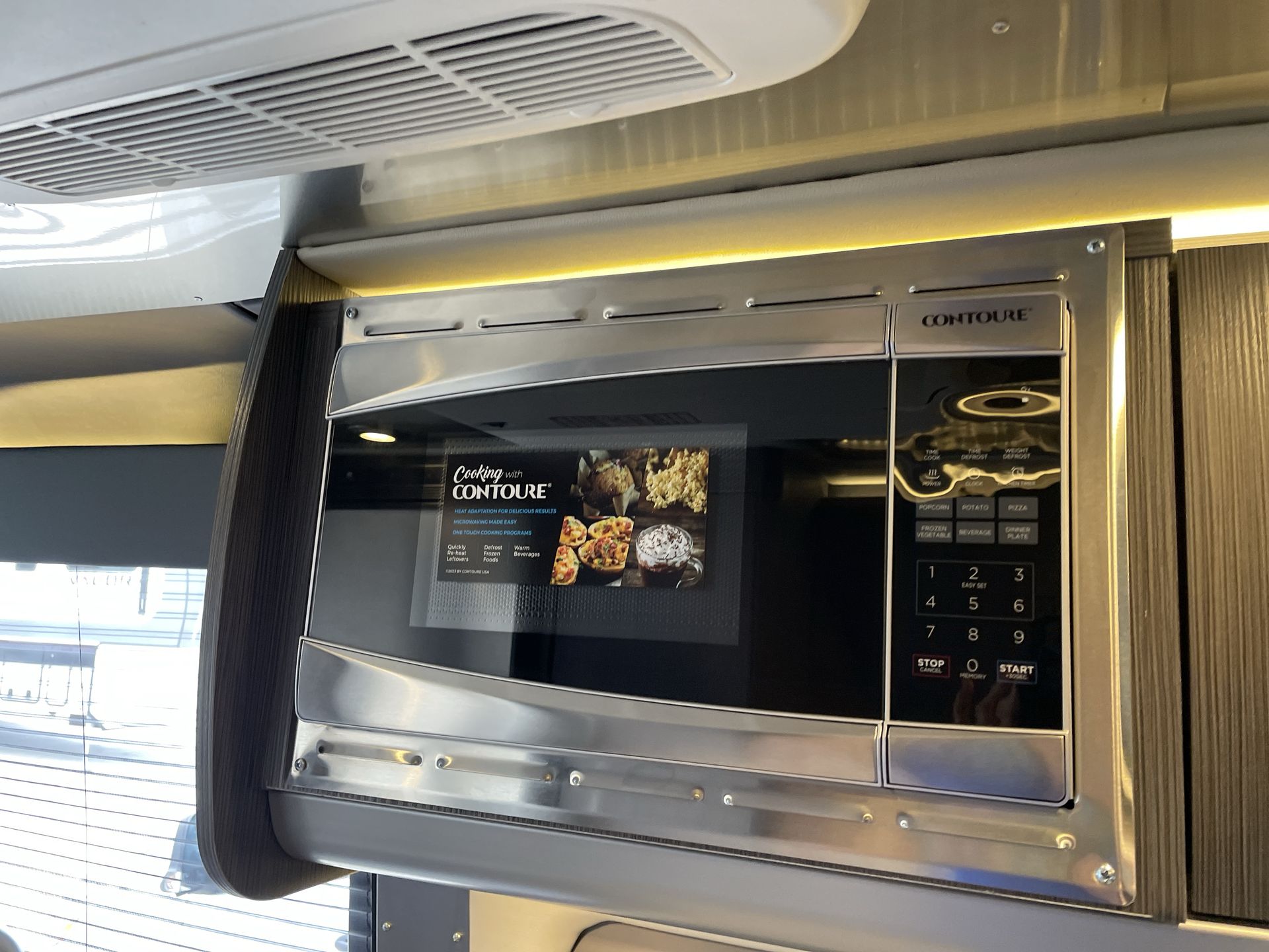 2026 Airstream 19GT Base