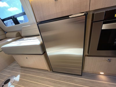 2026 Airstream 24GL Tommy Bahama Base