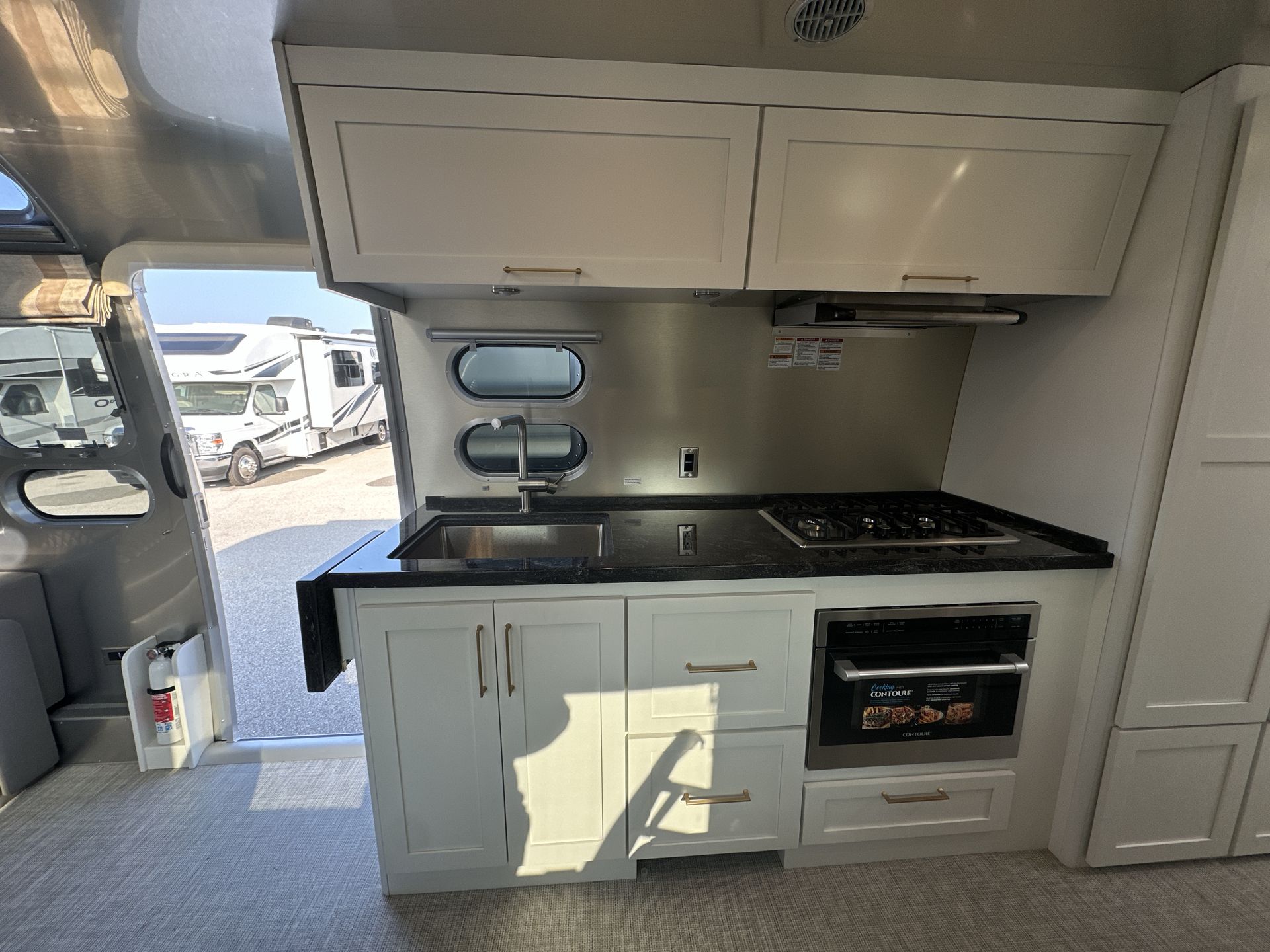 2026 Airstream 30RBQ Base