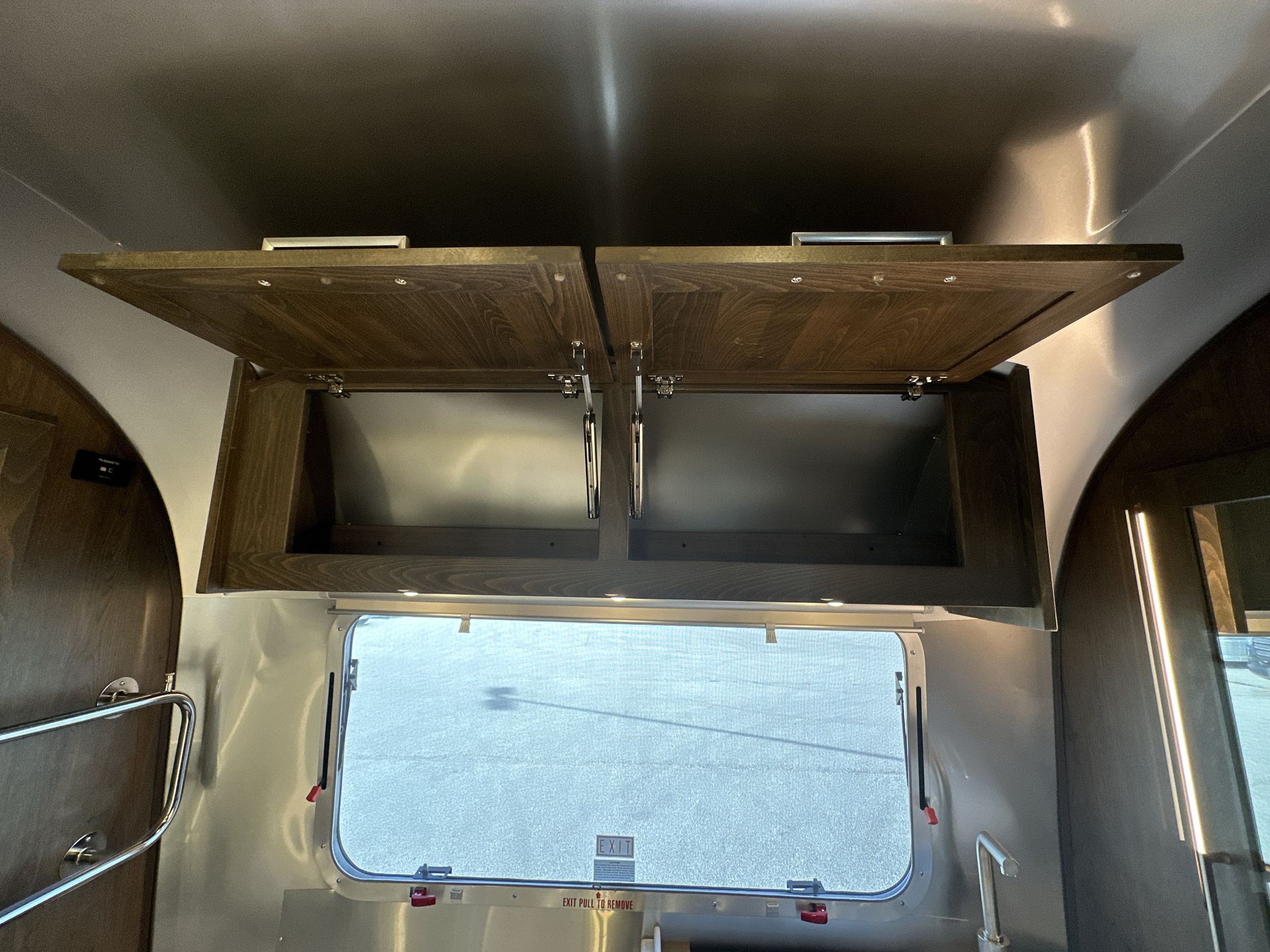 2026 Airstream 33FBQ Base