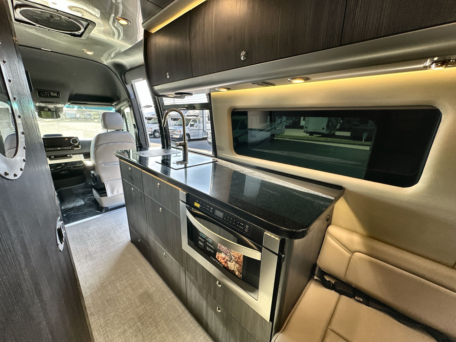 2026 Airstream 24GT Base
