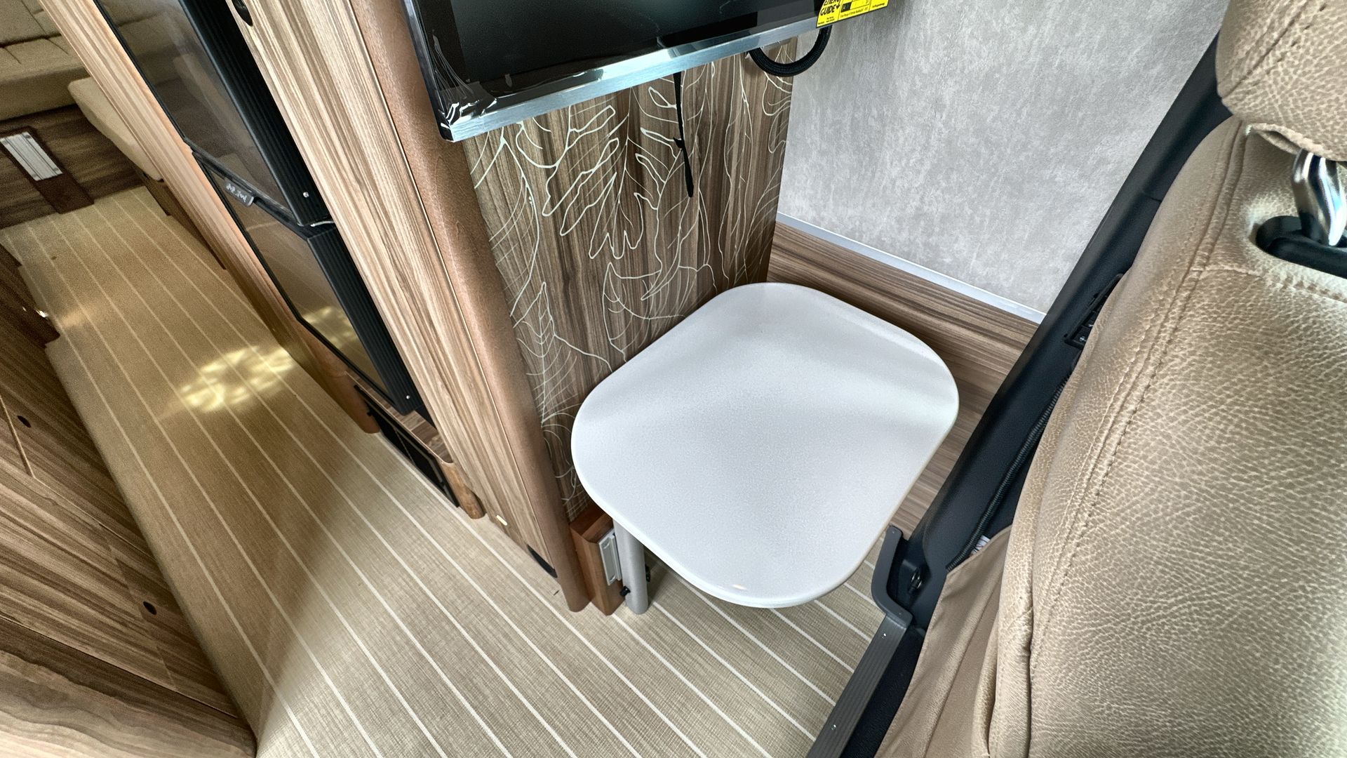 2025 Airstream 24 GT Base