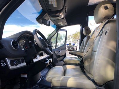 2025 Airstream 24GT Base