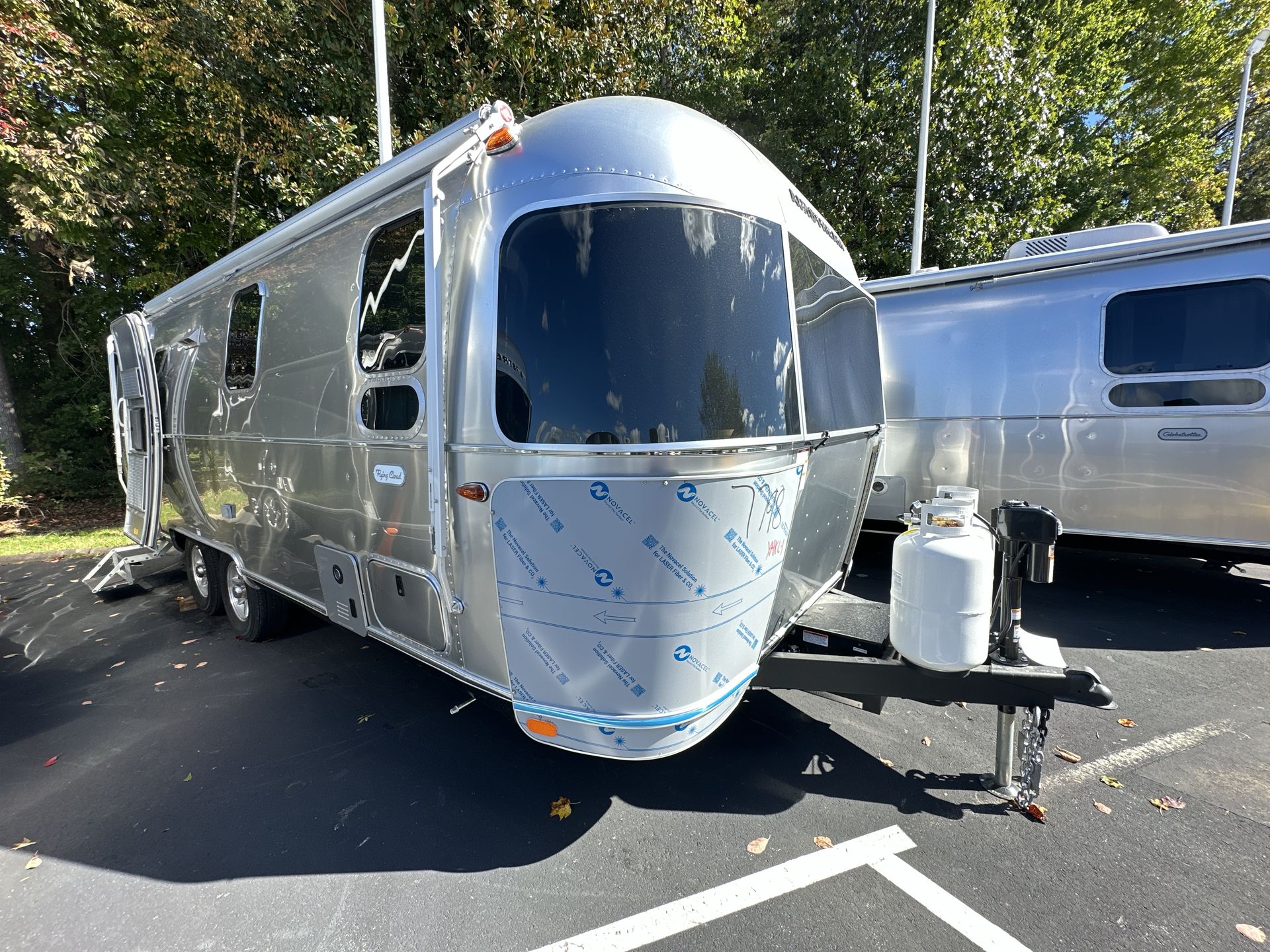 2026 Airstream 25FBQ Base