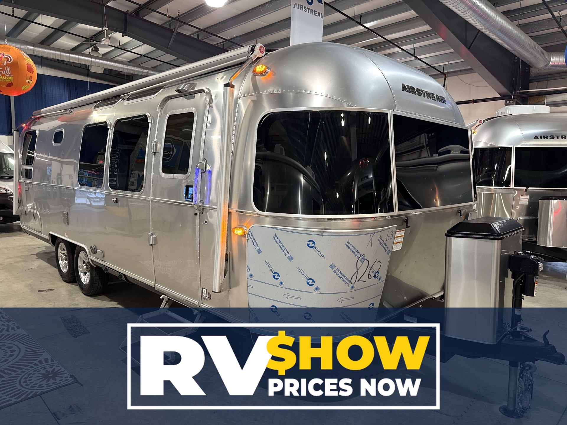 2026 Airstream 28RBT Base