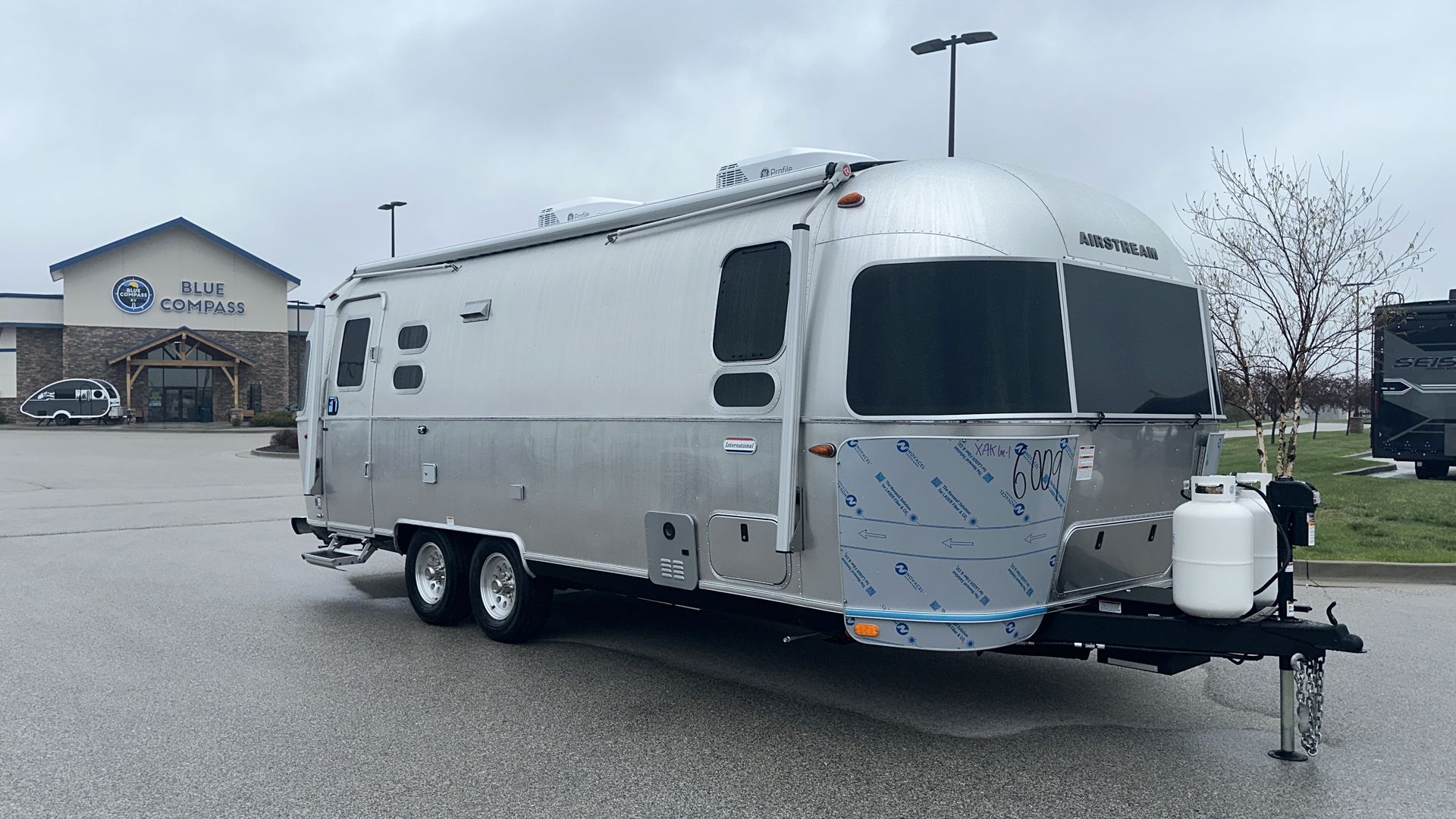 2025 Airstream 25FBT Base