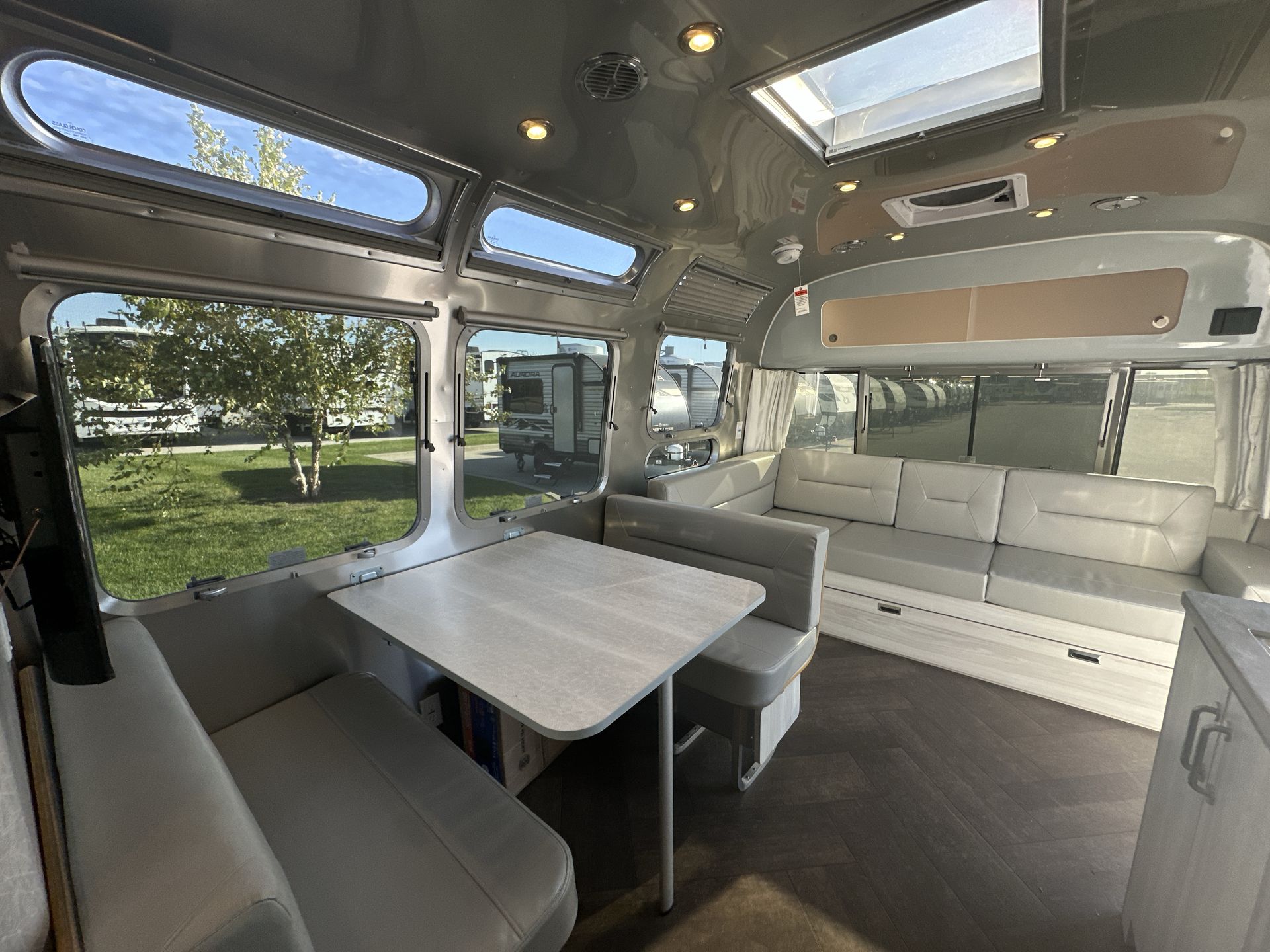 2026 Airstream 30RBQ Base