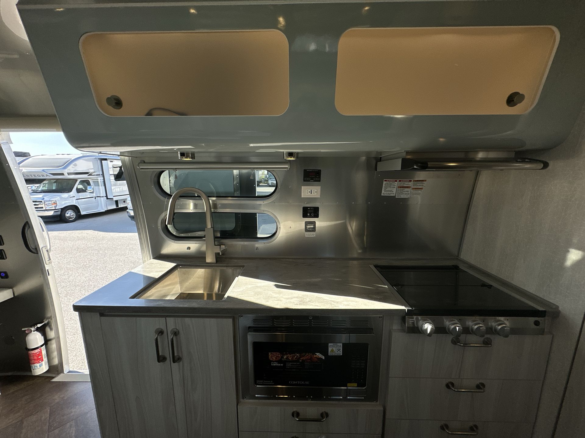 2026 Airstream 30RBQ Base