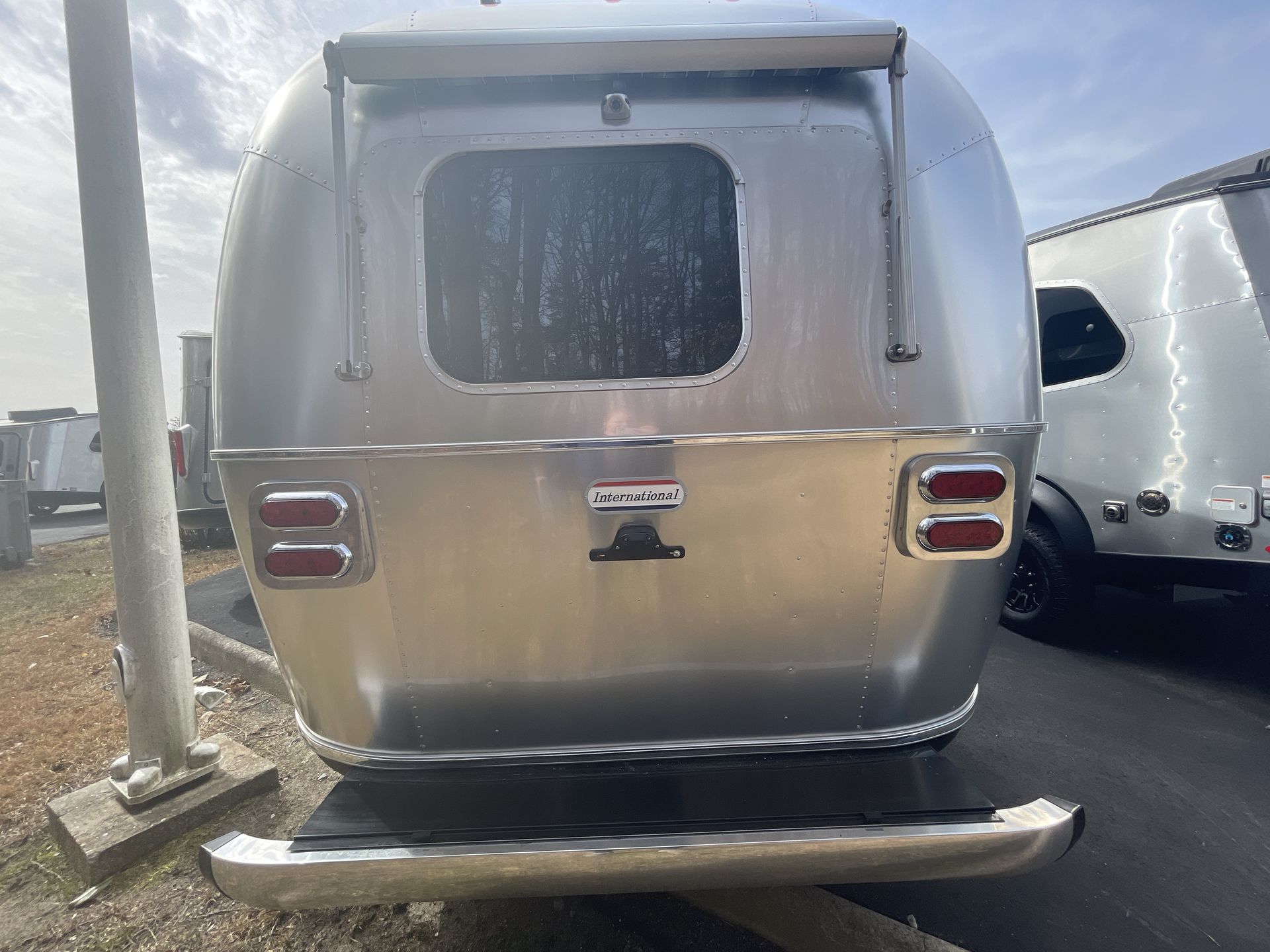 2026 Airstream 23FBT Base