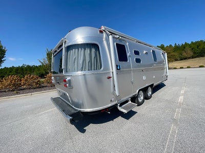 2026 Airstream 25FBT Base