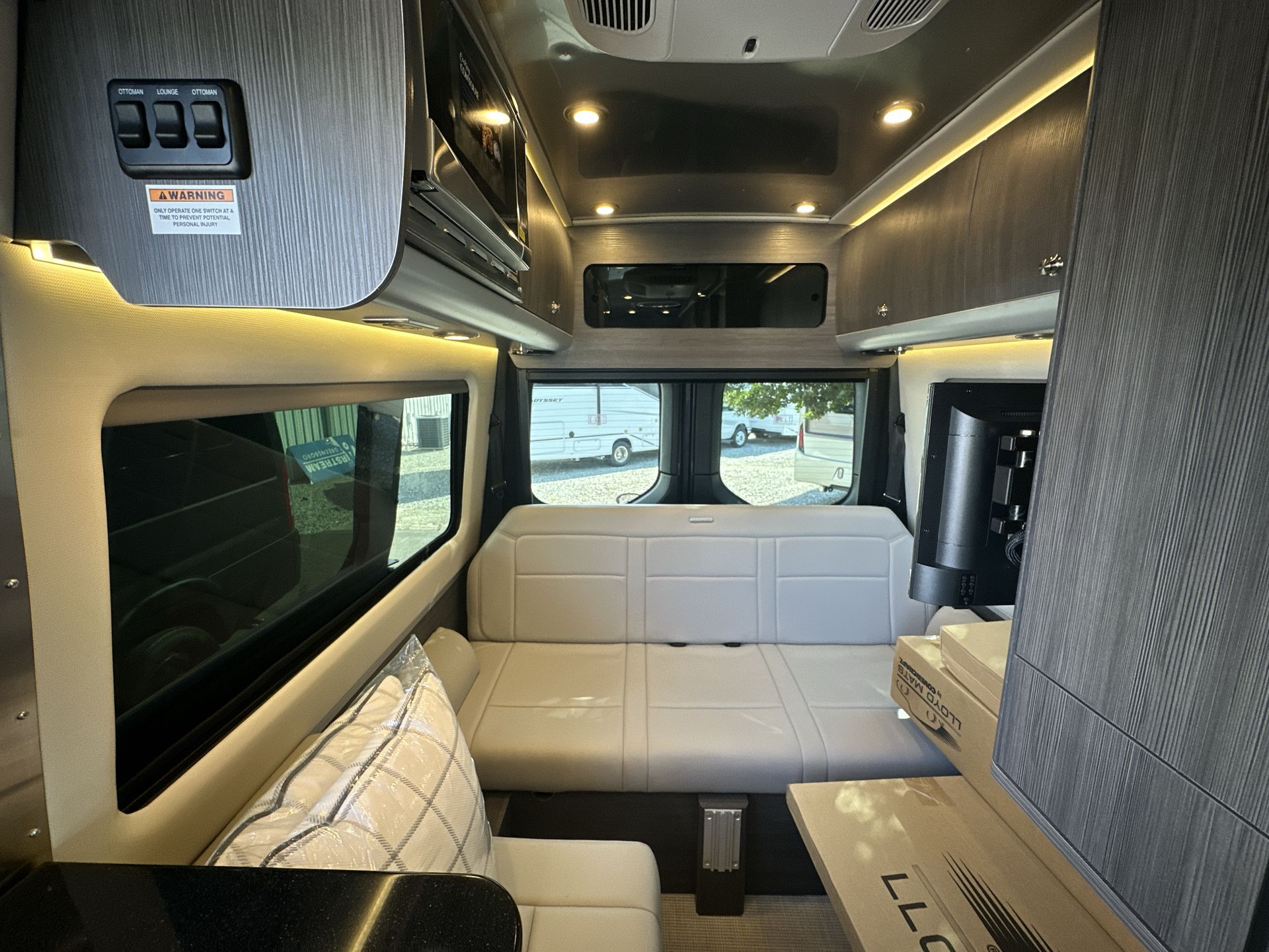 2026 Airstream 19GT Base