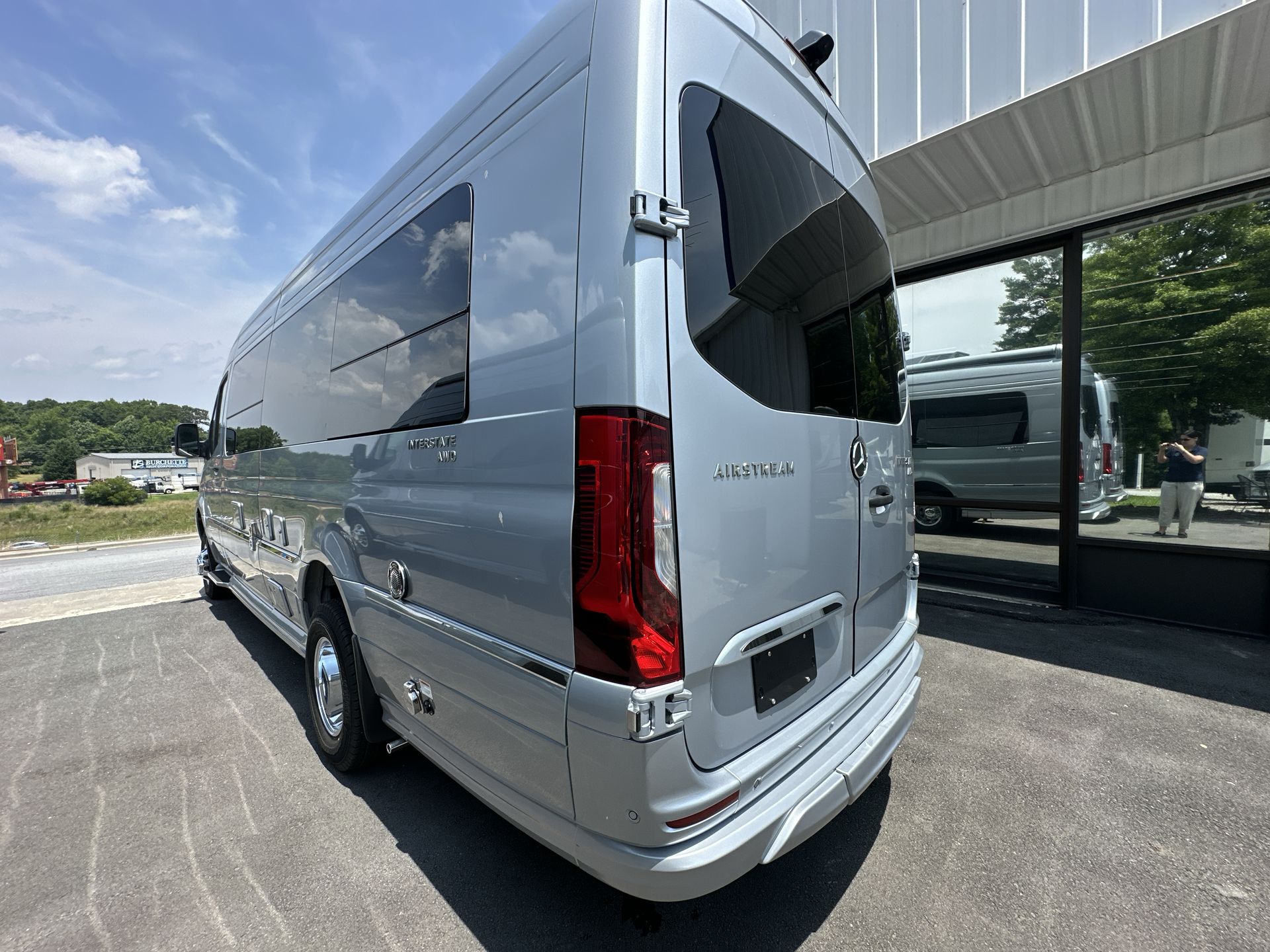 2025 Airstream 24GL Base