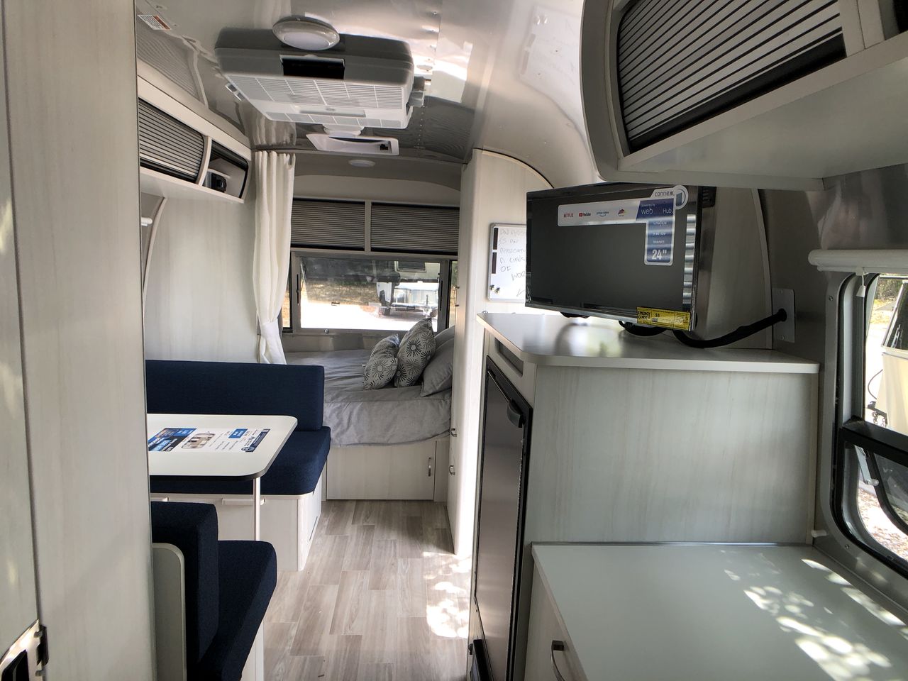2025 Airstream 20FB Base