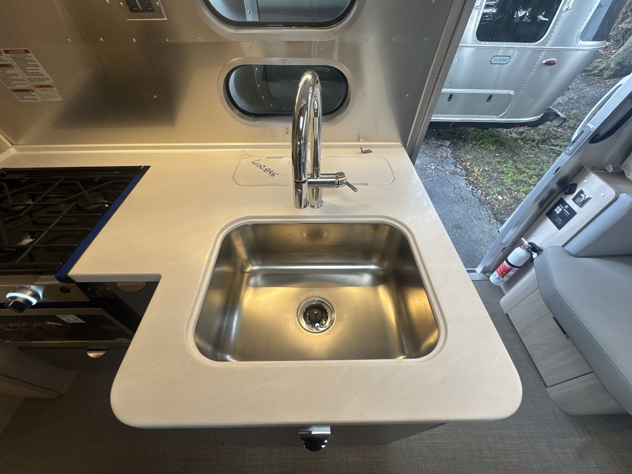 2026 Airstream 25FBQ Base