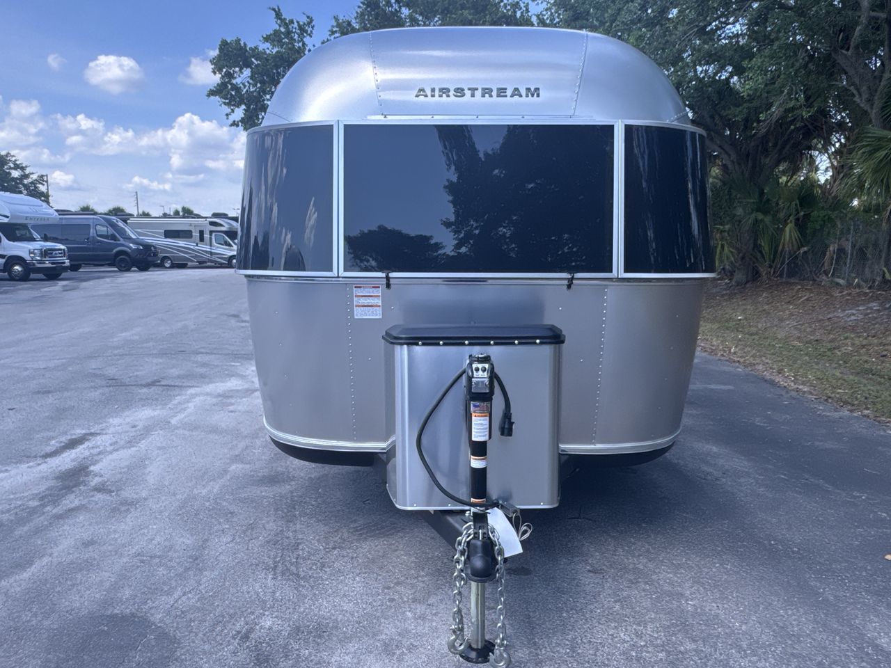 2025 Airstream 22FB Base