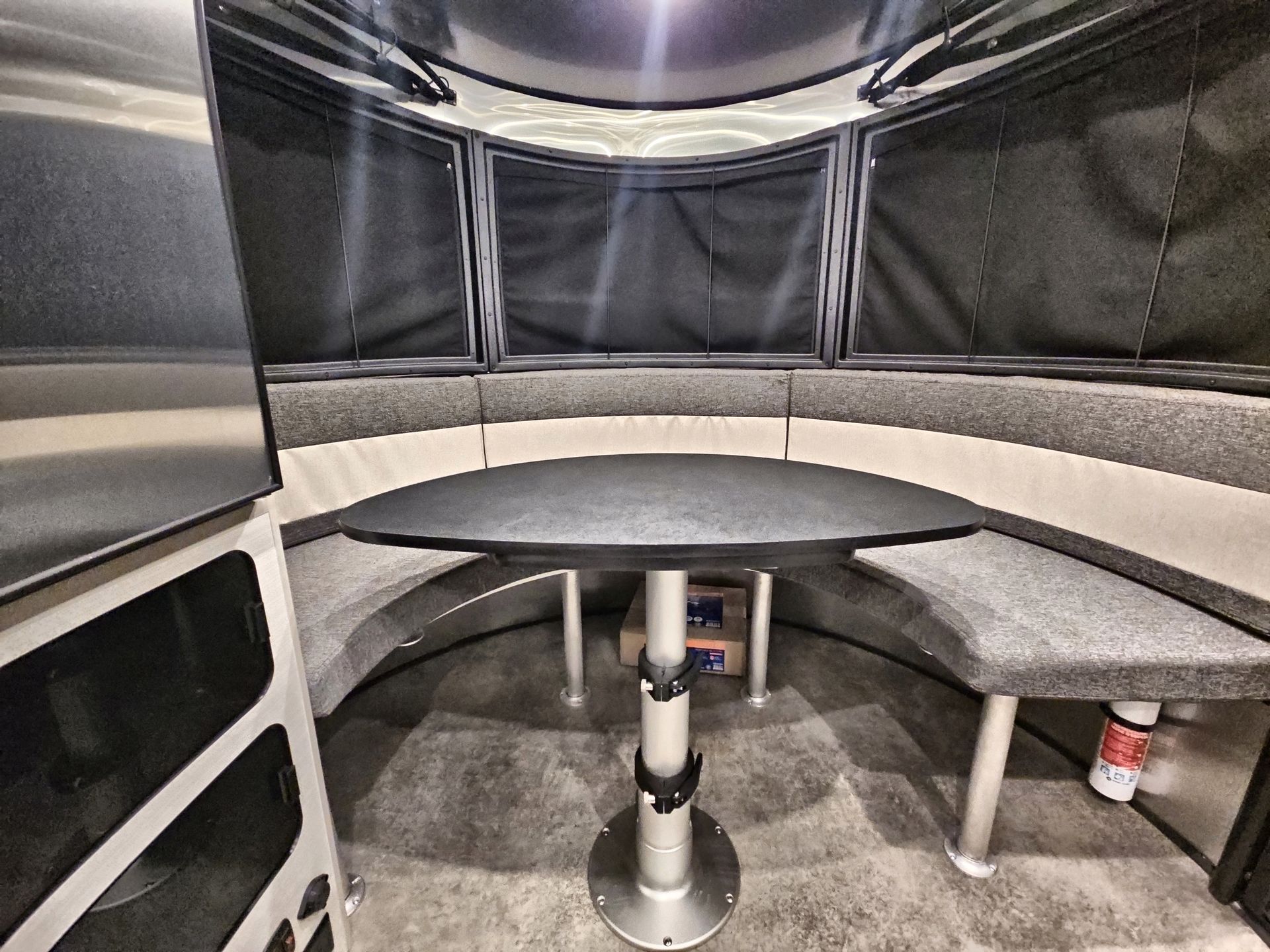 2026 Airstream 20Xe Base