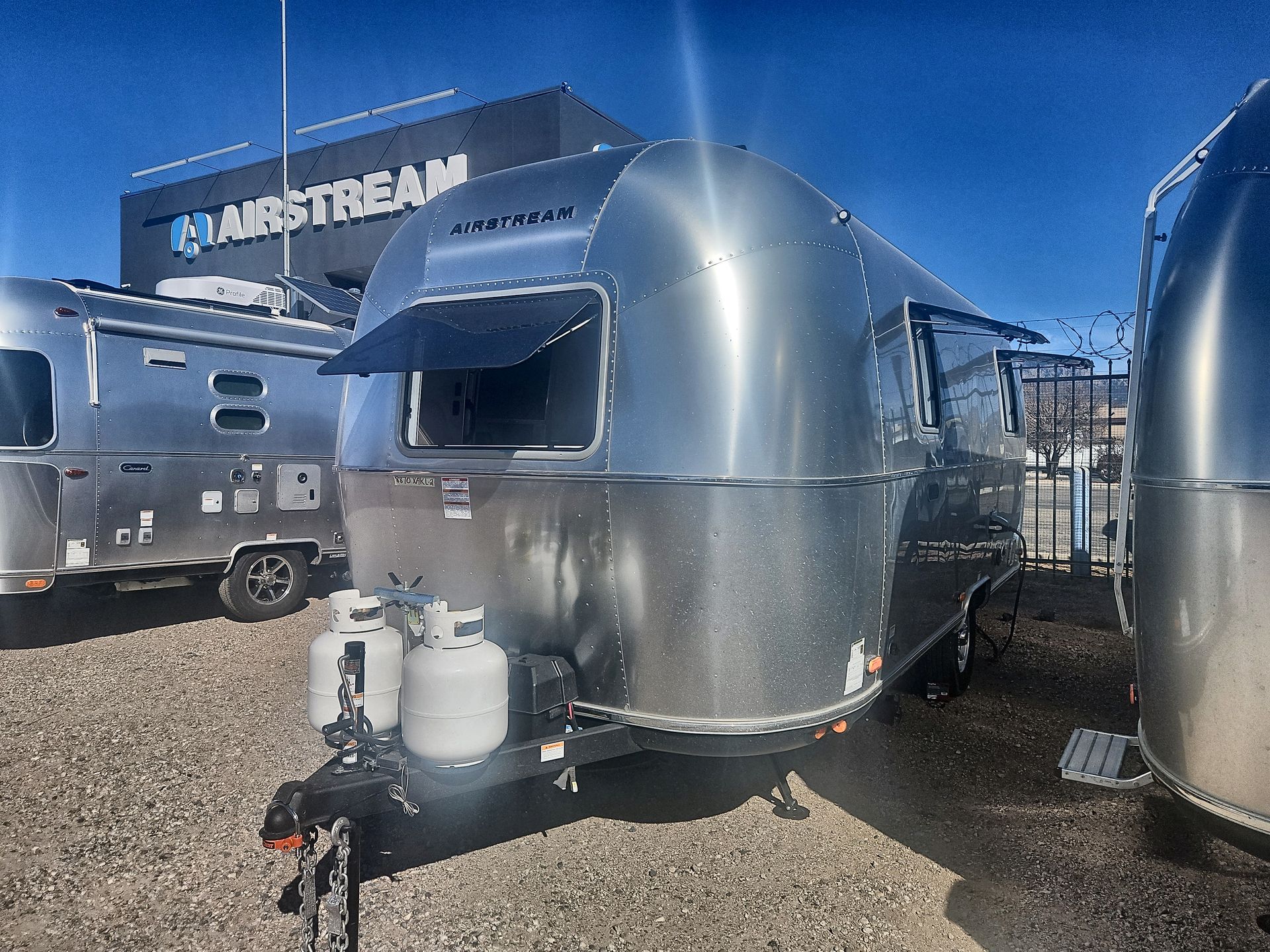 2026 Airstream 22RB Base