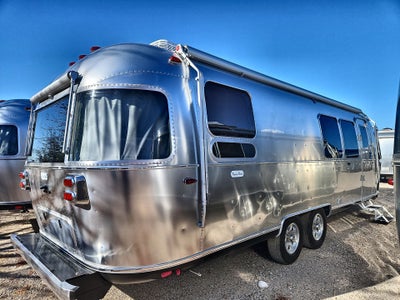 2026 Airstream 28RBQ Base