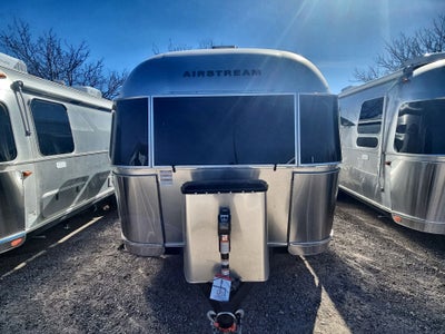 2026 Airstream 28RBT Base