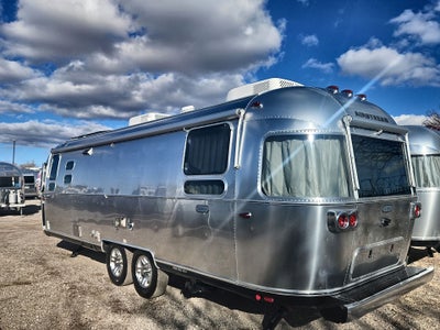 2026 Airstream 28RBQ Base