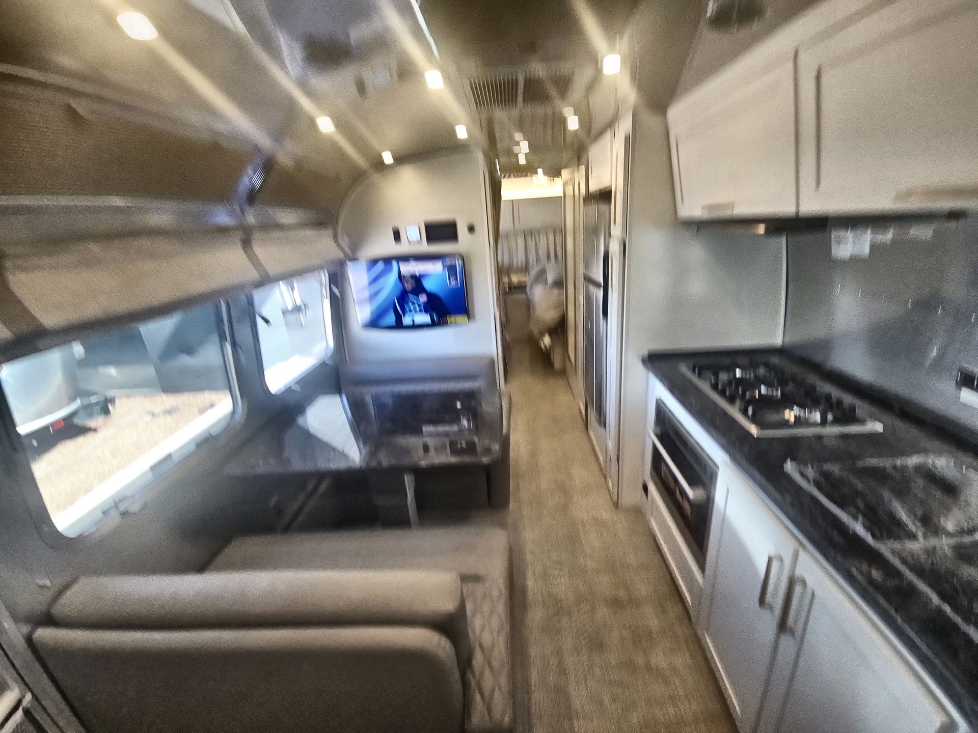 2026 Airstream 28RBT Base