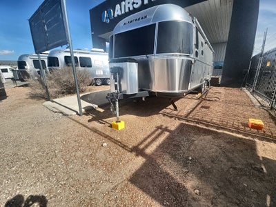2026 Airstream 28RBT Base