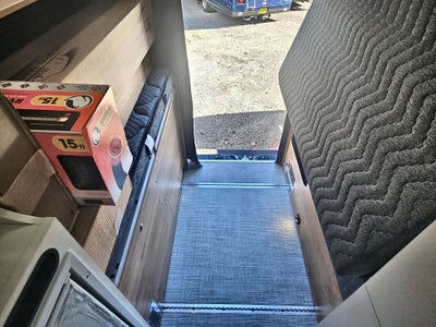 2026 Airstream Rangeline Base