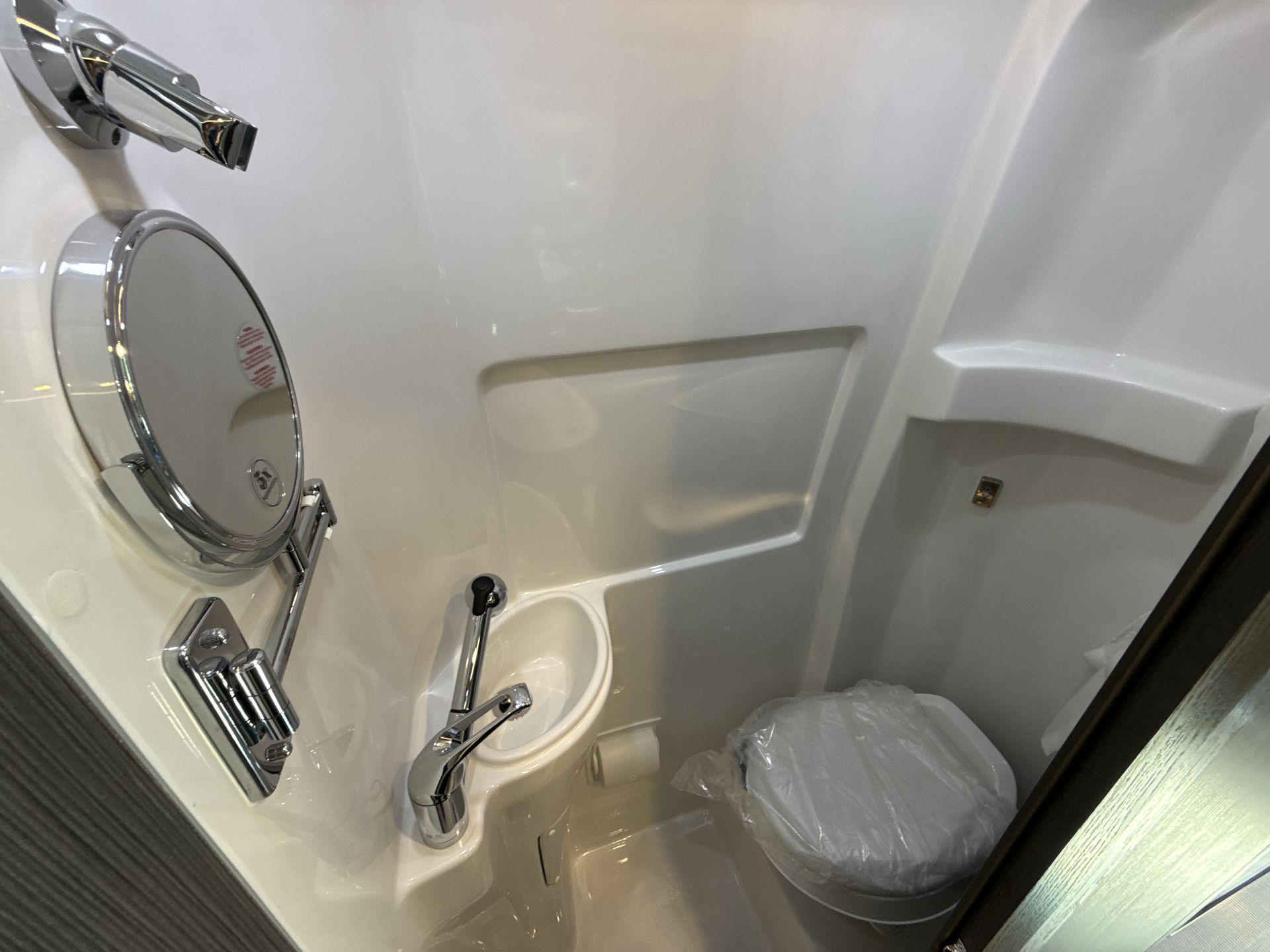 2025 Airstream 24GT Base